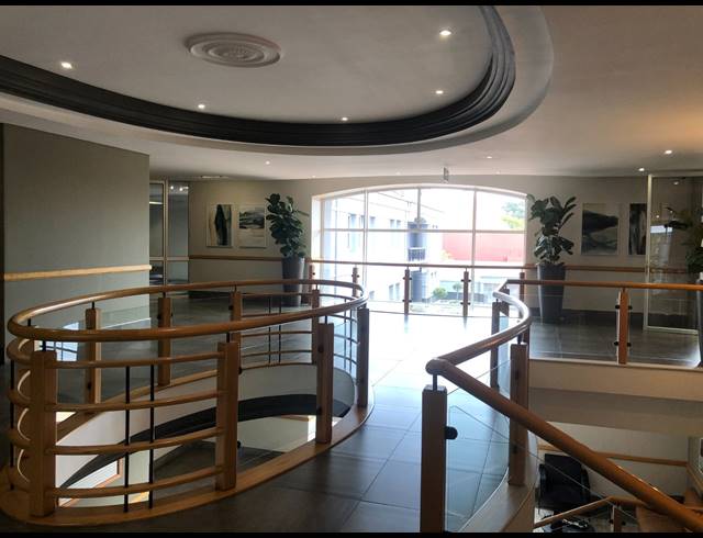 165M² OFFICE TO LET IN ILLOVO